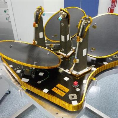 Q and V band transmitters, Alphasat. Image credit: ESA