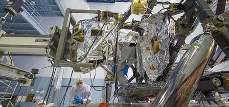 ​The installation of MIRI into the instrument module​