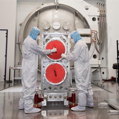 ​Calibration system for Meteosat Third Generation in front of the RAL Space thermal vacuum test chamber. 